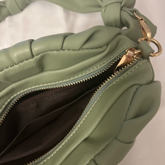 Simons Saje Knotted Purse - Picture 2 of 2